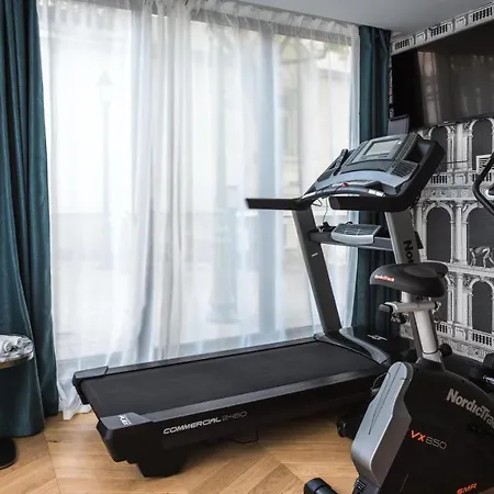 Otel Maison Montespan *